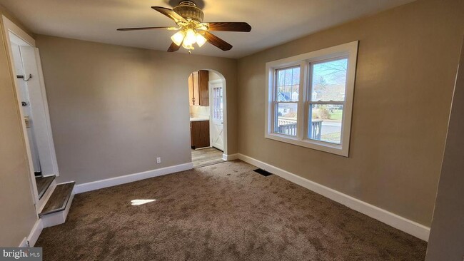 Building Photo - 114 Ogden Sta Rd