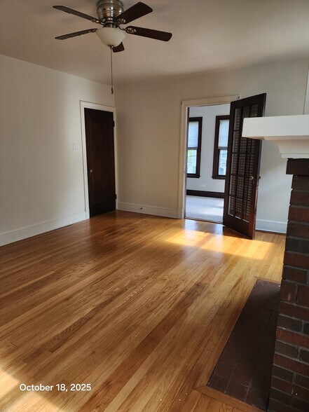 Primary Photo - 519 Durston Ave