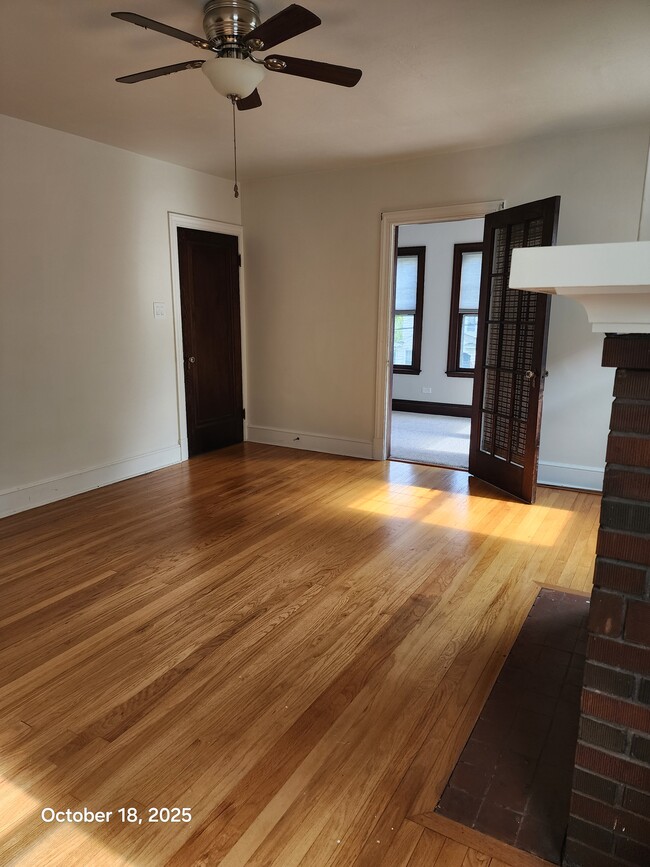Building Photo - 519 Durston Ave