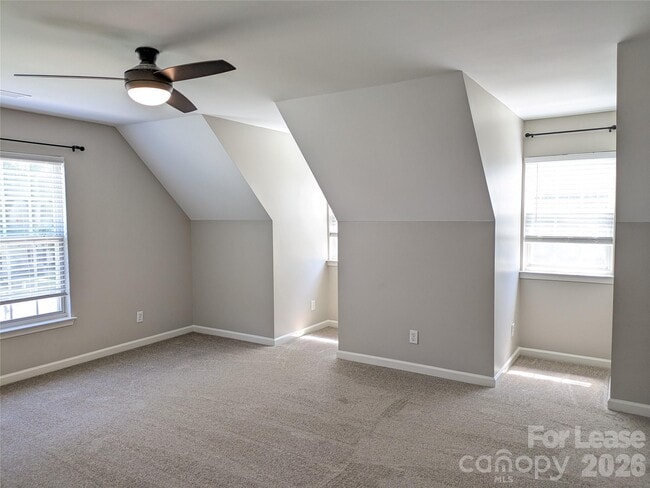 Building Photo - 279 Chandeleur Dr