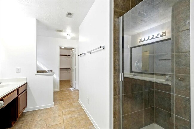 Building Photo - 5103 Beaubridge Ln