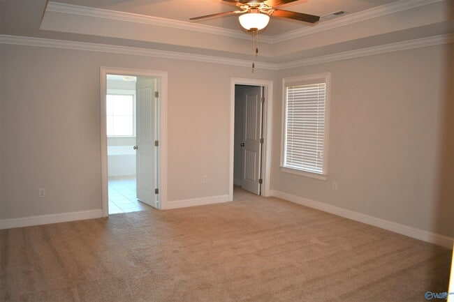 Building Photo - 104 Kinglet Wy