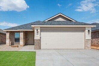 Building Photo - Bell Farms Home Available August