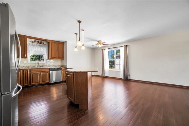 Building Photo - 8049 W Norwood Dr