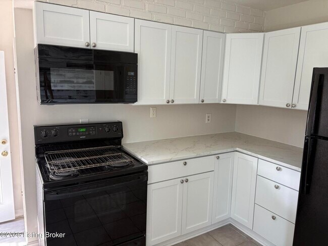 Building Photo - 5006 Tumeric Ln