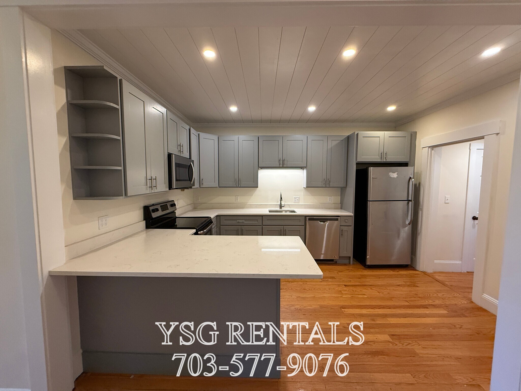 Building Photo - 17 Lambert Ave