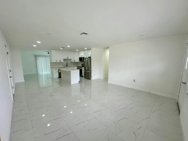 Building Photo - 20308 Gentry Ave