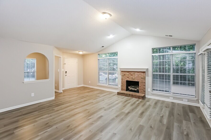 Building Photo - 7836 Pelican Ct