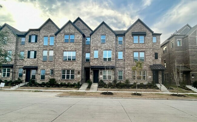 Primary Photo - 4165 Shavano Dr