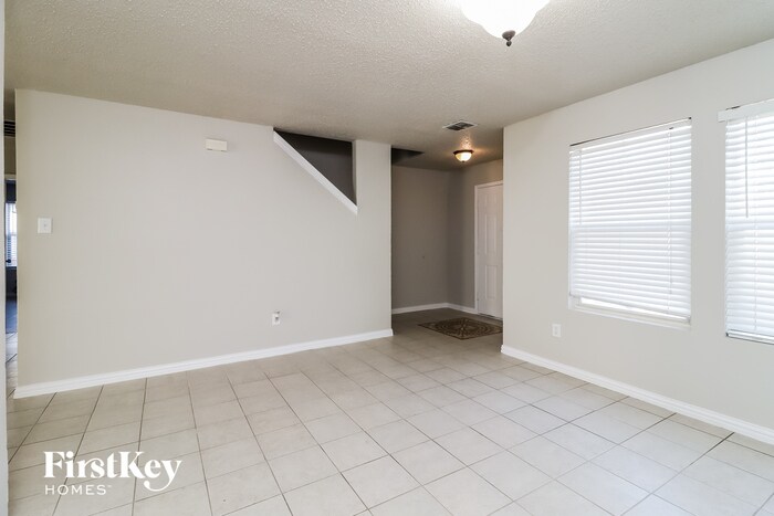 Building Photo - 3913 Fox Run Dr