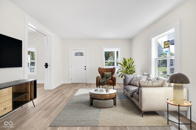 Building Photo - 3160 Graceland Ave