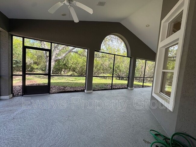 Building Photo - 822 Summer Bay Dr