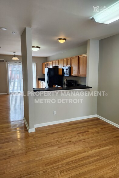 Building Photo - 1386 Raliegh Pl
