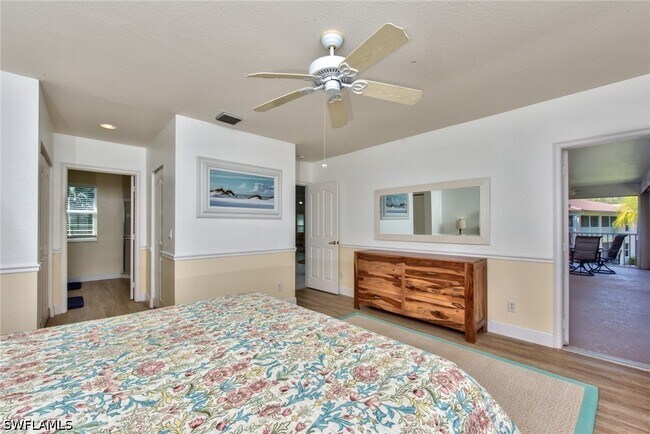 Building Photo - 1100 Diamond Cir