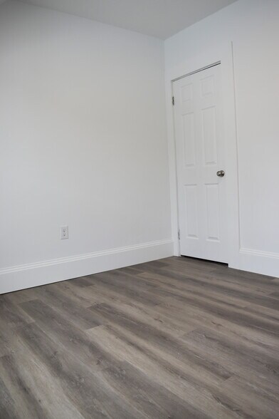 Building Photo - 70 Arlington St