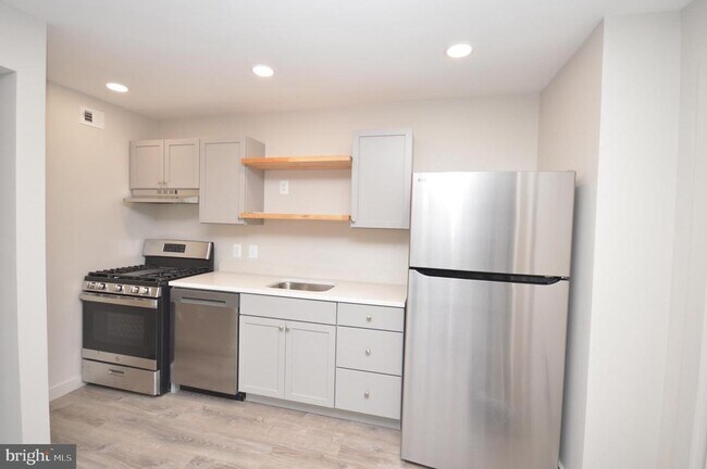 Building Photo - 12705 Dara Dr