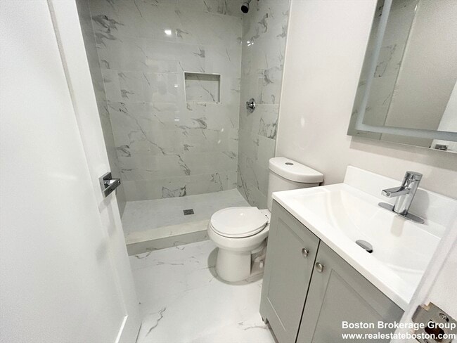 Building Photo - 23 Mt Vernon St