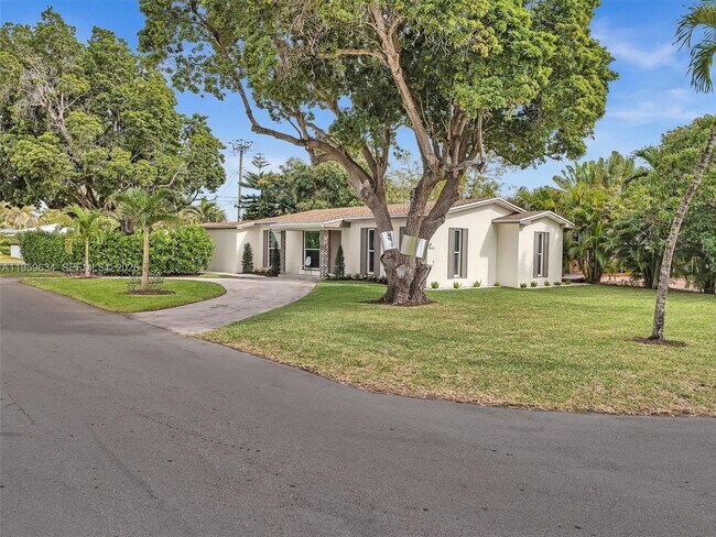 Building Photo - 1459 Rodman St