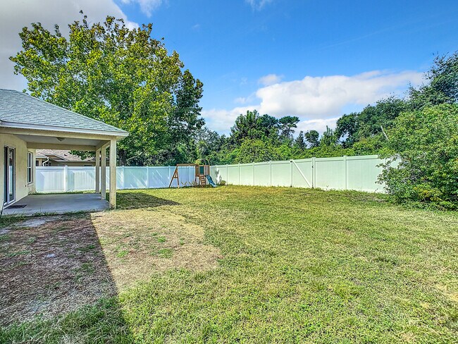 Building Photo - 374 Pine Springs Dr