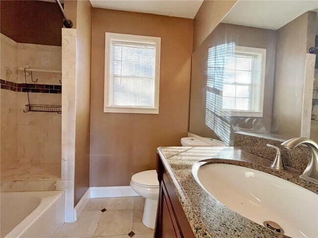 Building Photo - 2896 Landington Way NW