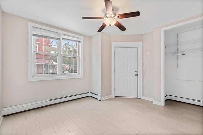 Primary Photo - 119 Brunswick St