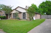 Building Photo - 3727 Meadow Pl Dr