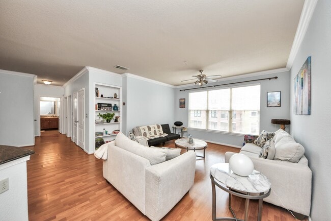 Building Photo - 1711 Old Spanish Trl