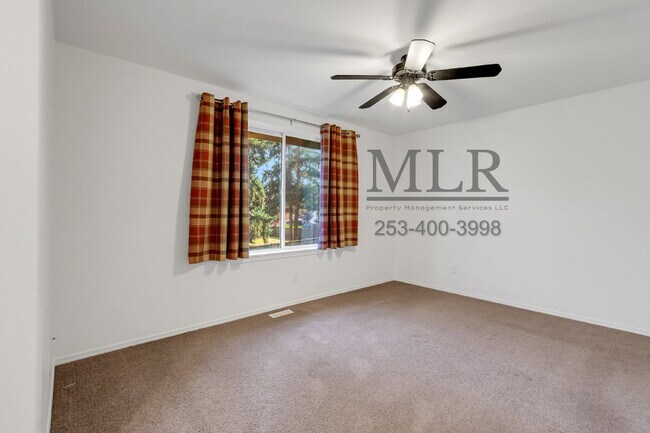 Building Photo - Half-Acre Corner Lot with Hot Tub, Deck, a...