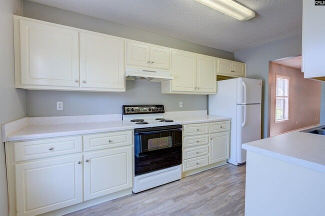Building Photo - 229 Deer Hound Trail