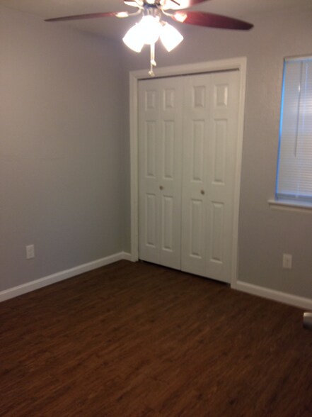 Building Photo - 4904 Merritt Cir