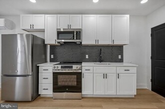 Building Photo - 1911 W Hunting Park Ave