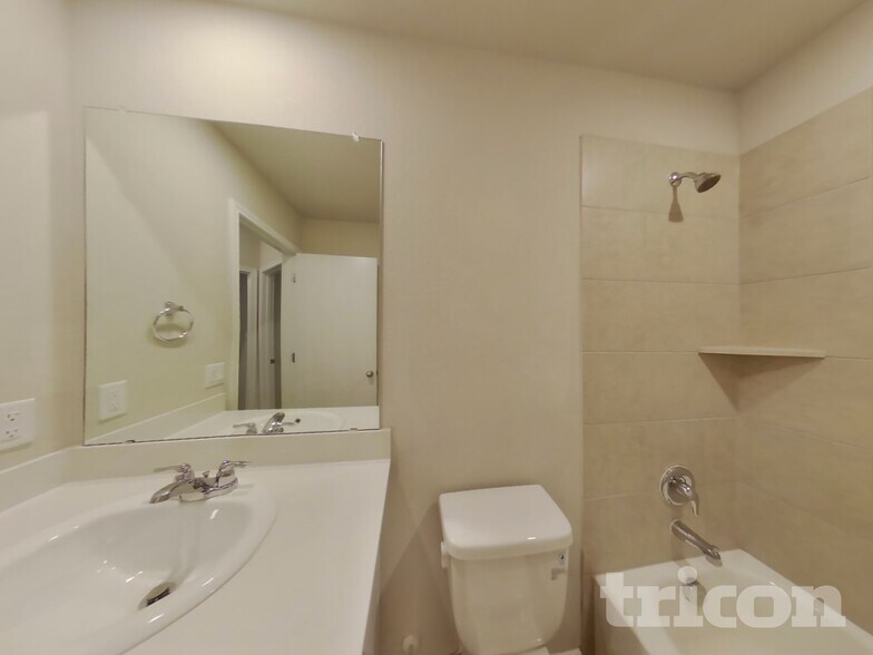 Building Photo - 5209 Sidesaddle Dr