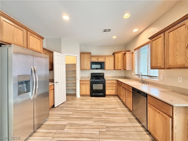 Building Photo - 11908 Orense Dr
