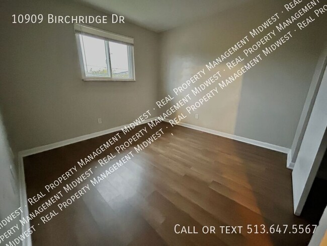 Building Photo - 10909 Birchridge Dr