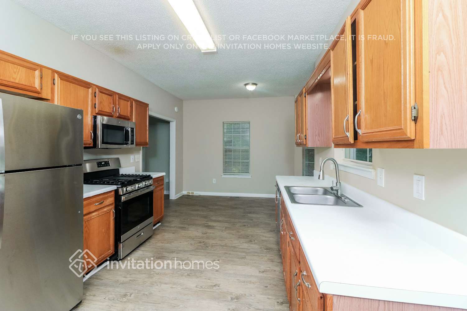 Building Photo - 4237 Sturbridge Dr