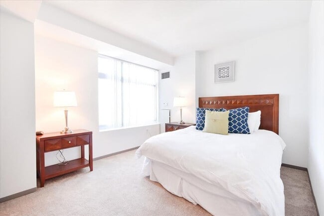 Building Photo - 356 Third Street-SI ID1039917P