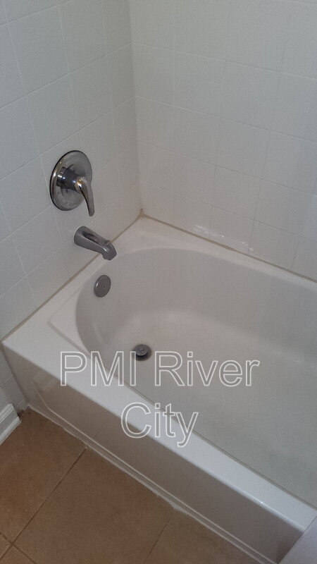 Building Photo - 8550 Argyle Business Loop