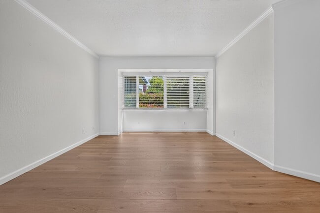 Building Photo - 79 Del Mesa Carmel