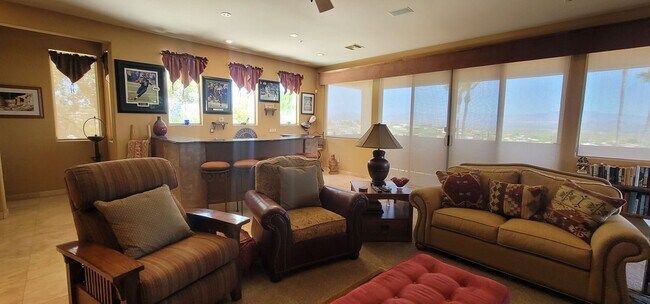 Building Photo - FURNISHED Single Family Home-RATE DISPLAYED IS FOR WINTER SEASON