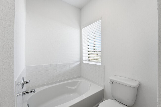 Building Photo - 4506 Blue Mountain Laurel St