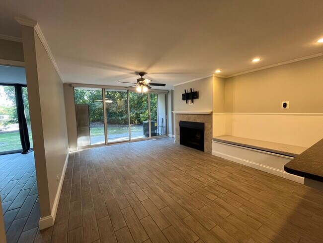 Building Photo - 1811 Four Lakes Ave