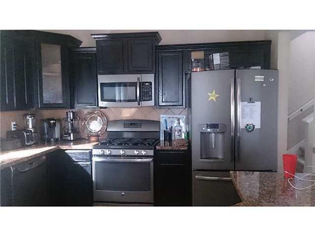 Building Photo - 12960 Cozy Cove Ave