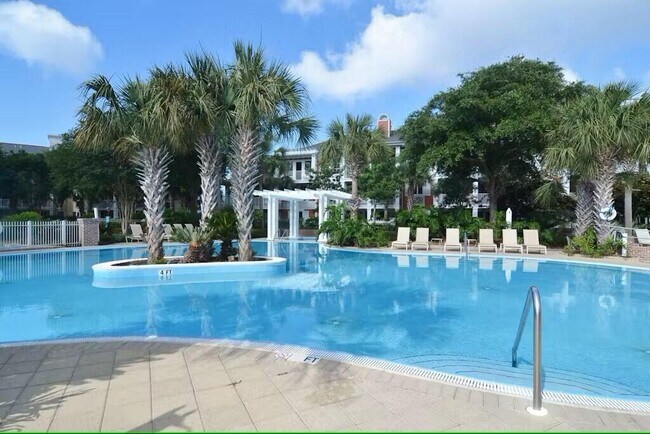 Building Photo - 9100 Baytowne Wharf Blvd