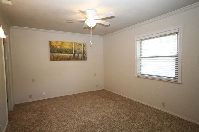 Building Photo - 26601 Big Pines Hwy