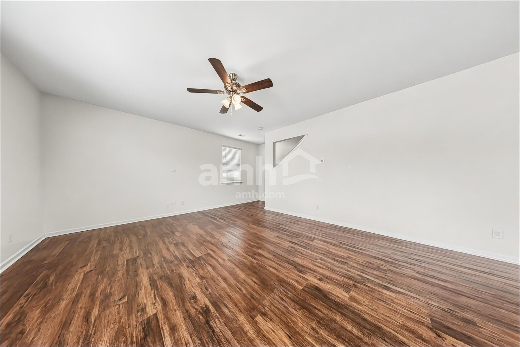Building Photo - 203 Bushwood Dr