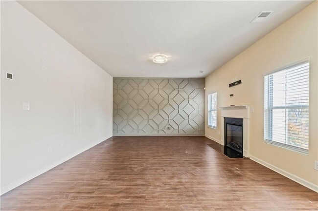 Building Photo - 3266 Cedar Crest Way