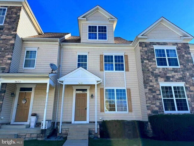 Building Photo - 3635 Glouster Dr