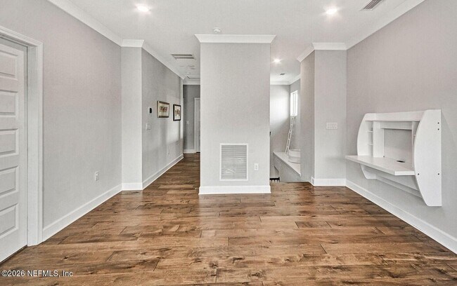 Building Photo - 104 Marquesa Cir