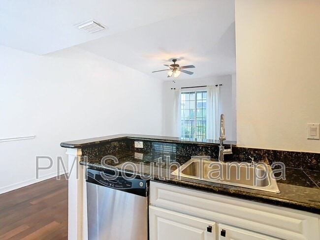 Building Photo - 5220 Beach Breeze Ct