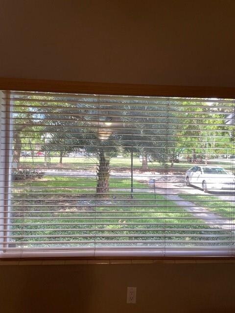 Building Photo - 6625 Nervia St